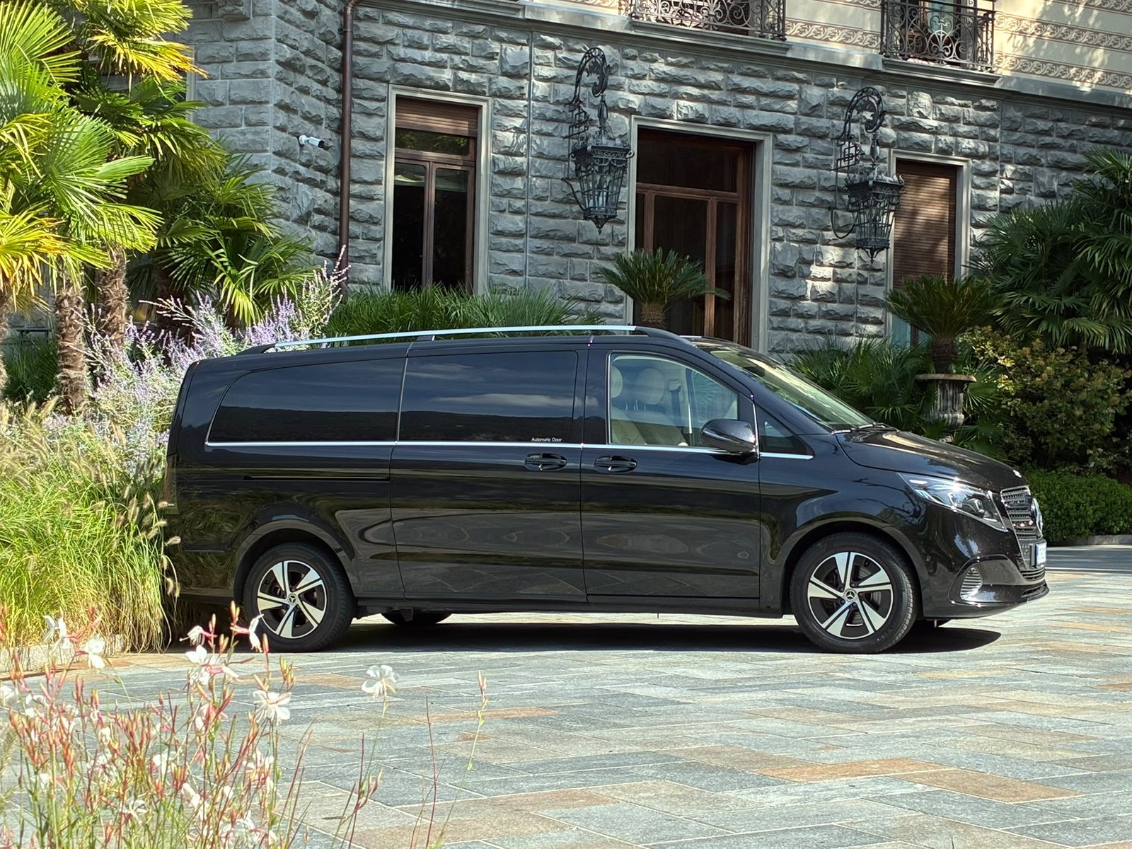 Milan Malpensa Airport to Brescia Private Driver